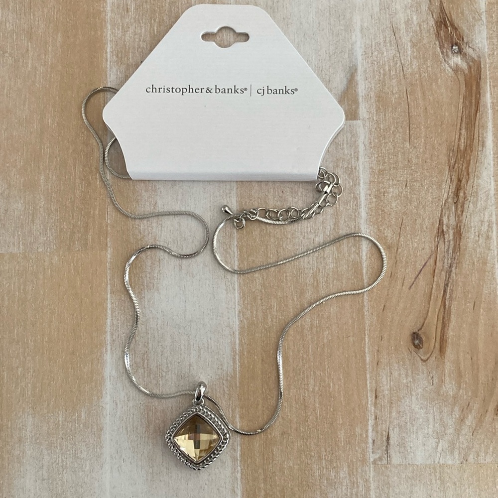 New CJ Banks pendant necklace - Picture 2 of 9